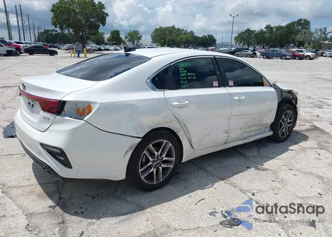 2021 Kia Forte Ex z USA, uszkodzony, nr VIN 3KPF54AD4ME315661